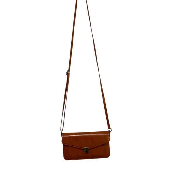 Classic Tan Crossbody Bag with Gold-Tone Lock Clutch Option Small - Picture 10 of 16